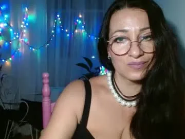 indiandesiguys2023 – webcam model profile photo Image 3