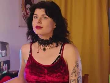 iamsomeone1234 – webcam model profile photo Image 9