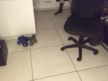 puki_hot – webcam model profile photo Image 17