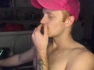 puki_hot – webcam model profile photo Image 3