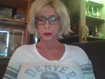 midwestlovers1990 – webcam model profile photo Image 7