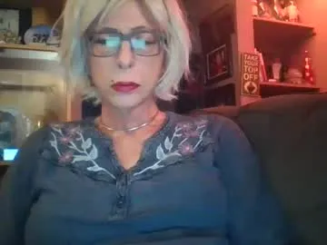 midwestlovers1990 – webcam model profile photo Image 8