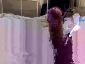 girlonboy25 – webcam model profile photo