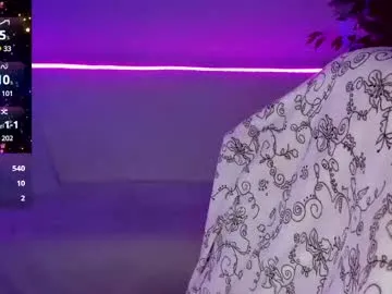 viaaann12 – webcam model profile photo Image 2