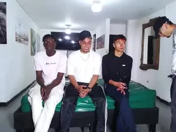 brownboy6999 – webcam model profile photo Image 4