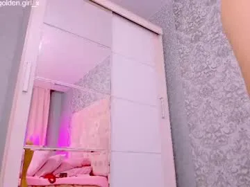 Seline – webcam model profile photo Image 11