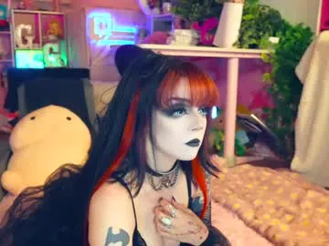 mia_cloudy – webcam model profile photo Image 16