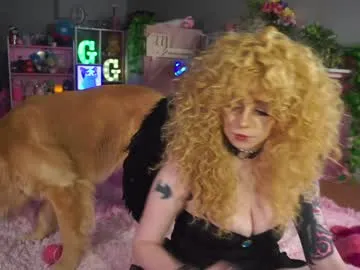 mia_cloudy – webcam model profile photo Image 2