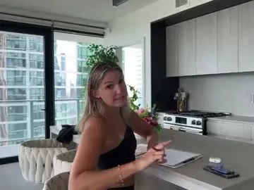 cori_paige – webcam model profile photo Image 4