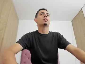 gregorymancini – webcam model profile photo