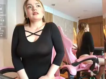 indiandesiguys2023 – webcam model profile photo Image 12