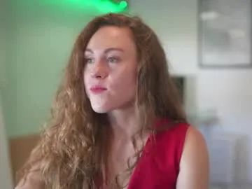 sweetkarmababy – webcam model profile photo Image 5