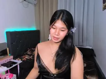 ria_fun – webcam model profile photo Image 4