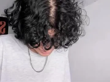 kisspriya – webcam model profile photo Image 17