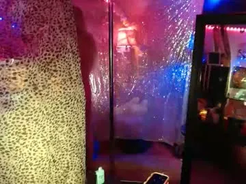 sara_shrma – webcam model profile photo Image 3