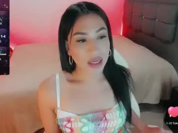 EmiliaWalker – webcam model profile photo Image 2