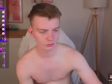 mae_nathan – webcam model profile photo Image 2