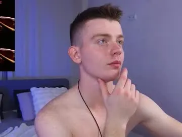 mae_nathan – webcam model profile photo Image 6