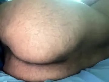 mae_nathan – webcam model profile photo Image 2