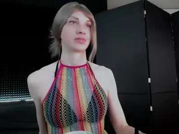 EmiliaWalker – webcam model profile photo Image 4