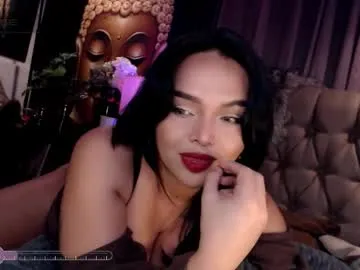 MysticRaye – webcam model profile photo Image 4