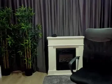 idkusethis – webcam model profile photo Image 7