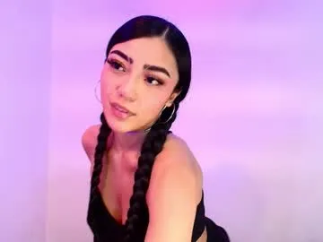 iamsomeone1234 – webcam model profile photo Image 4