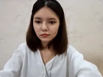 anavillex – webcam model profile photo Image 2