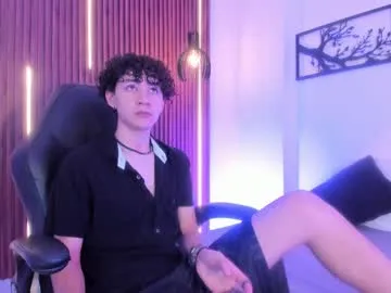 aliceclark__ – webcam model profile photo Image 2