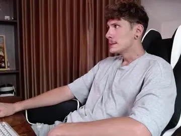 EvanyaRose – webcam model profile photo Image 9