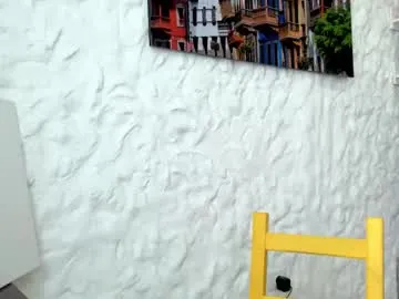 sweetkarmababy – webcam model profile photo Image 4