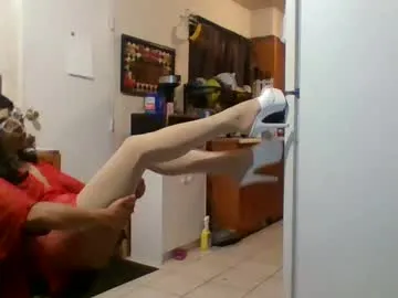 EmiliaWalker – webcam model profile photo Image 12