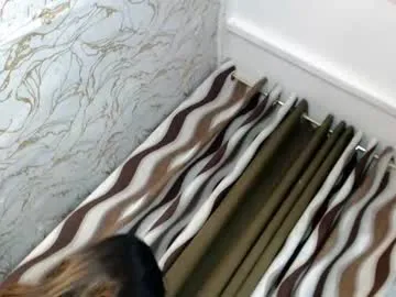 manuela_zapata – webcam model profile photo Image 4