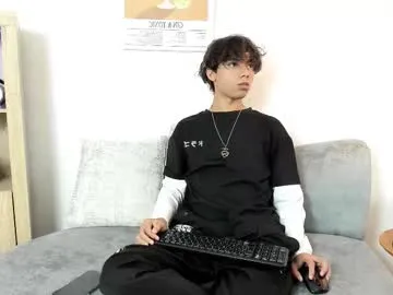 brownboy6999 – webcam model profile photo Image 14