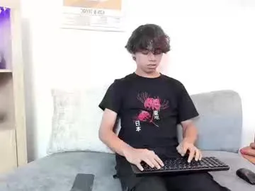 brownboy6999 – webcam model profile photo Image 18