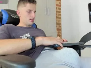 midwestlovers1990 – webcam model profile photo Image 18