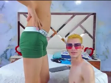 mochasins_ – webcam model profile photo Image 4