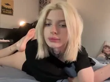 keranimaralaa33409304290 – webcam model profile photo Image 16