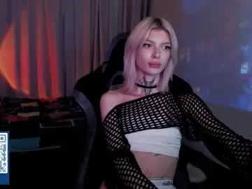 keranimaralaa33409304290 – webcam model profile photo Image 4