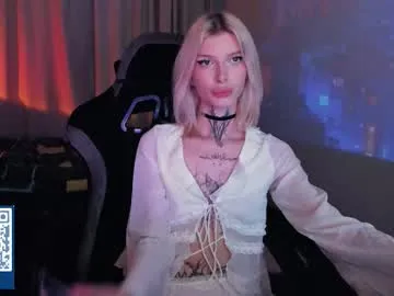 keranimaralaa33409304290 – webcam model profile photo Image 6