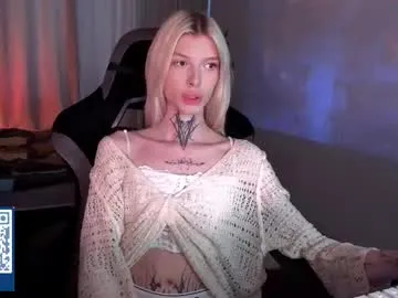 keranimaralaa33409304290 – webcam model profile photo Image 7