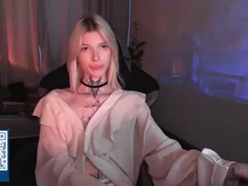 keranimaralaa33409304290 – webcam model profile photo Image 9