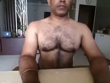 emilywarren296 – webcam model profile photo Image 13