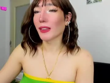 sofiakhanxo – webcam model profile photo Image 6