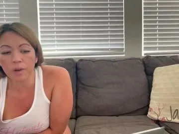 pureannuals – webcam model profile photo Image 2