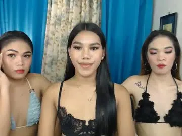 lolaa_darling – webcam model profile photo Image 3