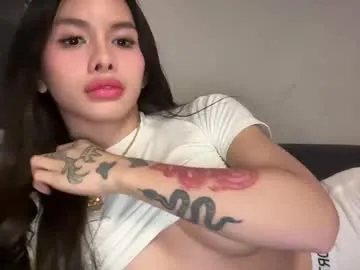 AliciaLisse – webcam model profile photo Image 5