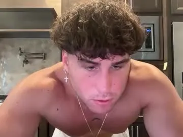 BellaHurst – webcam model profile photo Image 15