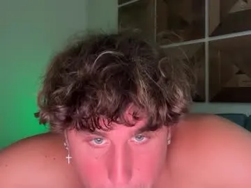 BellaHurst – webcam model profile photo Image 9