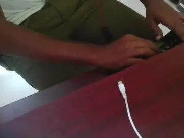 goofyshygirl1 – webcam model profile photo Image 2